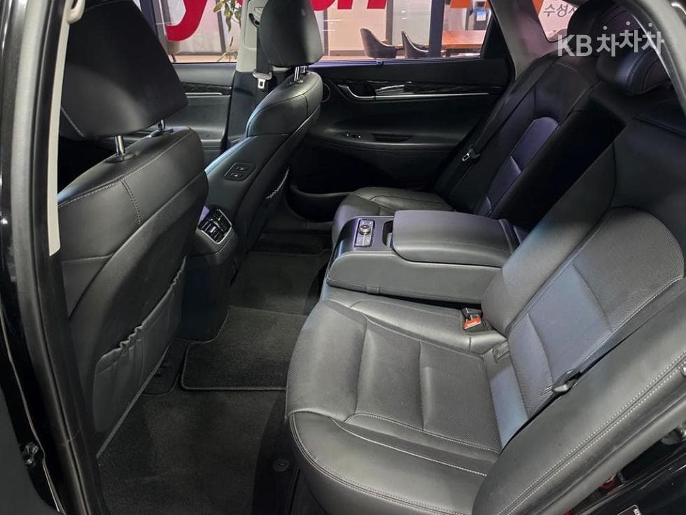 Hyundai Grandeur (Azera)IGRental car 3.0 LPi Modern Standard - 14