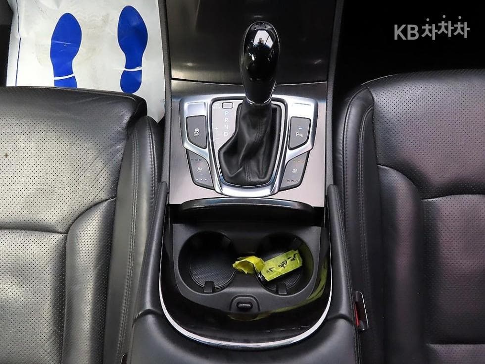 Hyundai Grandeur (Azera)HGHG300 Premium 컬렉션 - 10