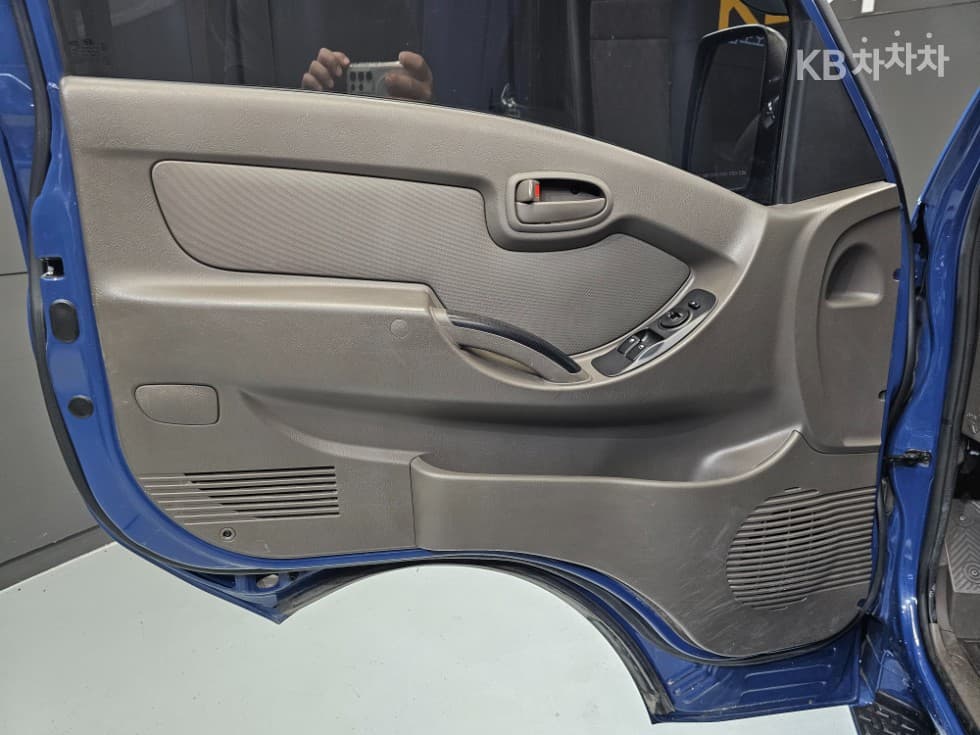 Хюндай Porter 2Удължено междуосие Super Cab CRDi Smart - 13