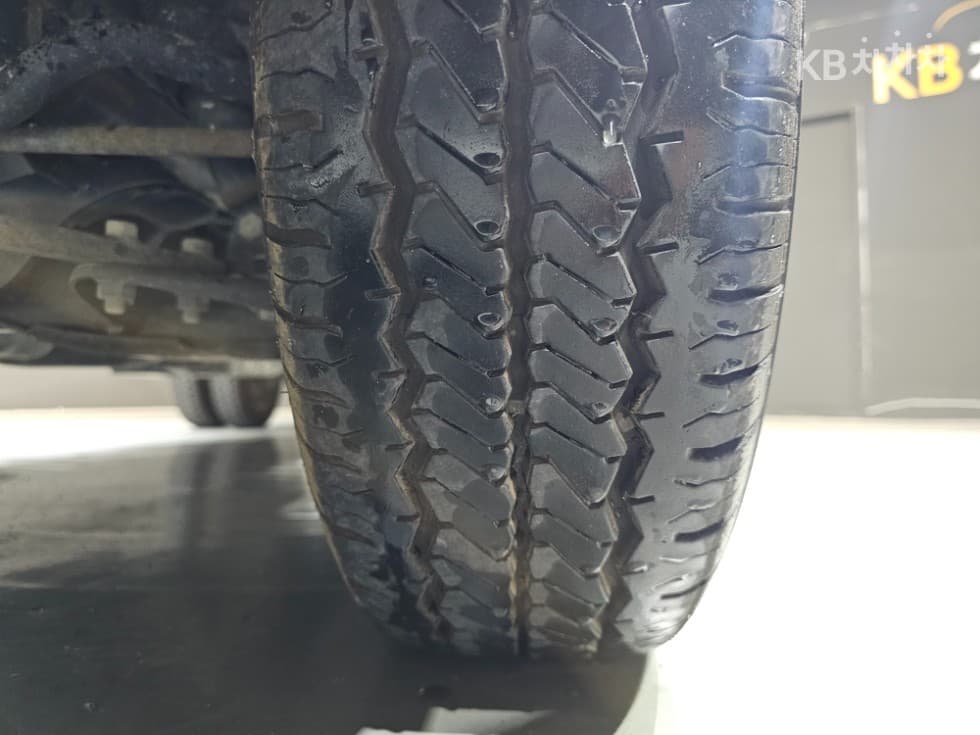 Хюндай Porter 2Удължено междуосие Super Cab CRDi Smart - 18