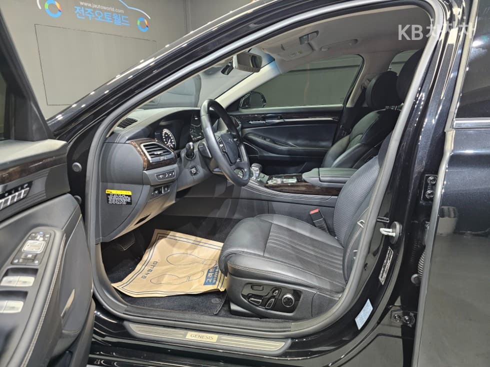 Дженезис G903.3T GDi AWD Лукс - 11