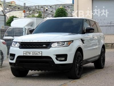 Land Rover New Range Rover Sport3.0 SDV6 HSE Dynamic - 2