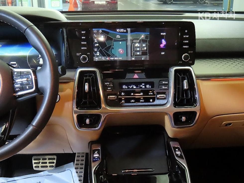 Киа Sorento 4-то поколение2.5 T-GDI 2WD Signature - 11