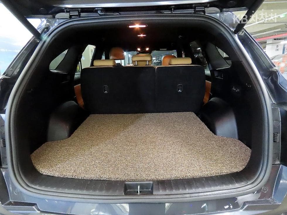 Киа Sorento 4-то поколение2.5 T-GDI 2WD Signature - 16