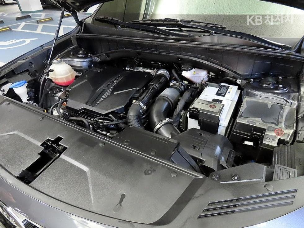 Киа Sorento 4-то поколение2.5 T-GDI 2WD Signature - 19