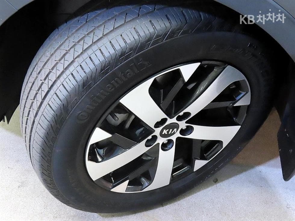 Киа Sorento 4-то поколение2.5 T-GDI 2WD Signature - 20