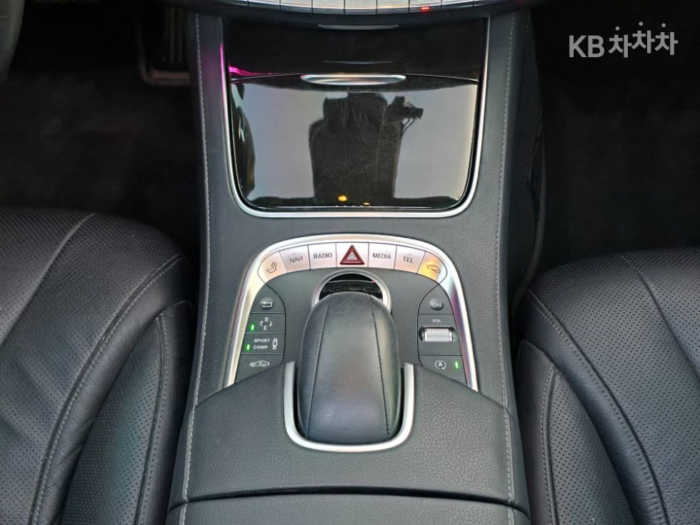 Mercedes-Benz Нов S-КласS350 d 4MATIC W222 - 13