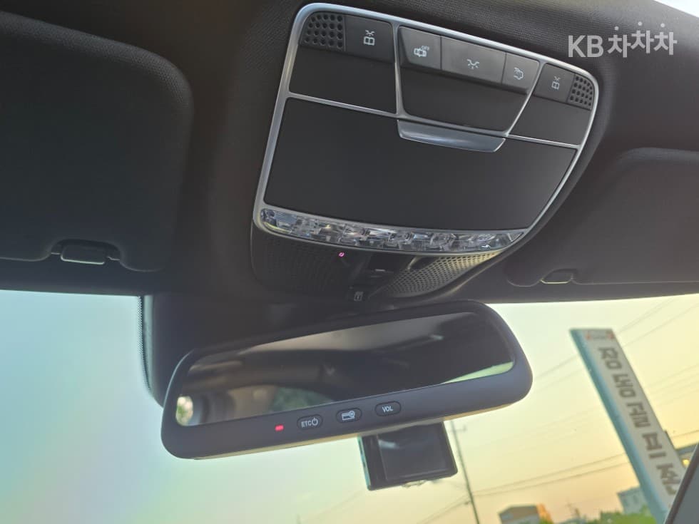 Mercedes-Benz Нов S-КласS350 d 4MATIC W222 - 17