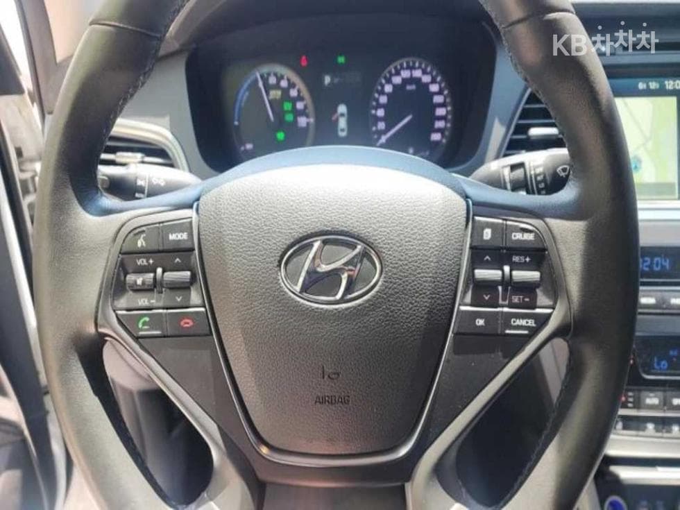 Hyundai Sonata LF Hybrid2.0 P-HEV Premium - 8