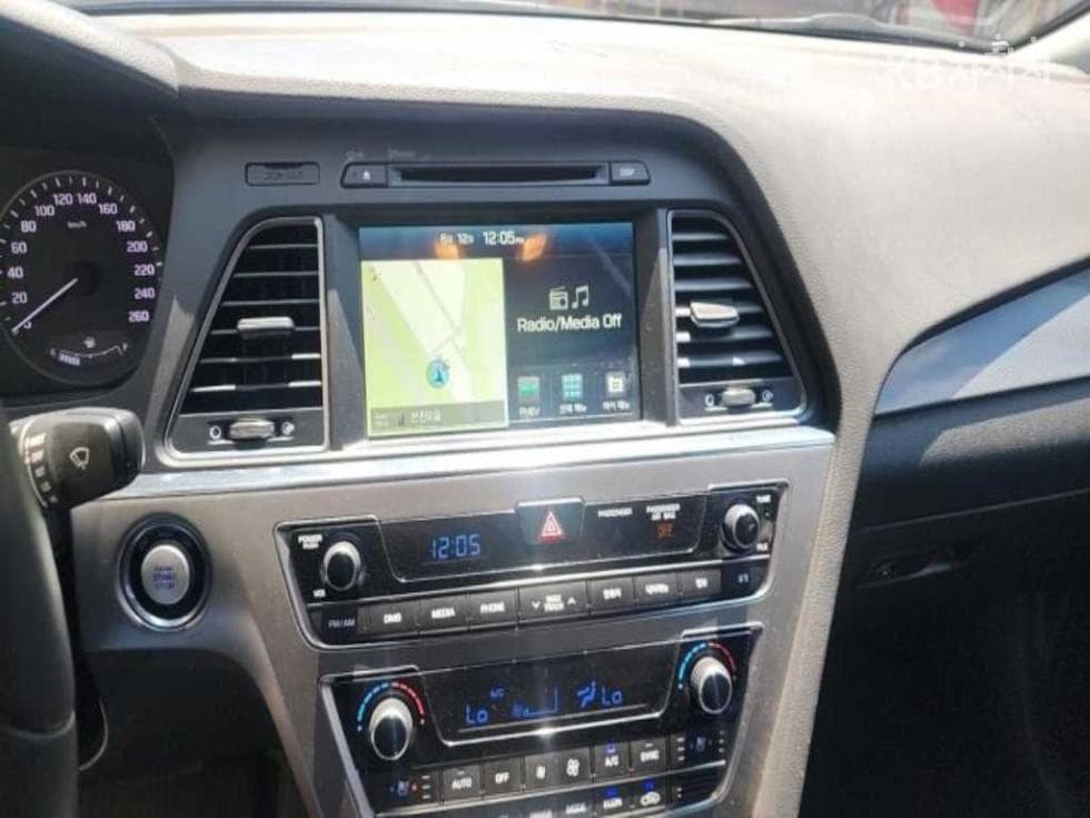 Hyundai Sonata LF Hybrid2.0 P-HEV Premium - 9