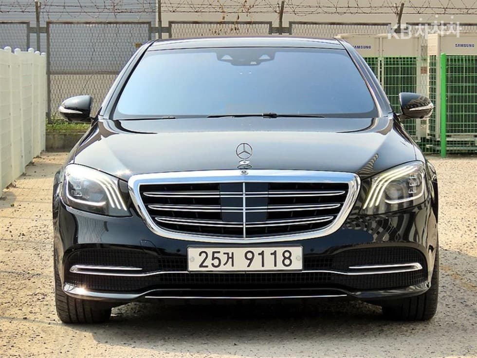 Mercedes-Benz New S-Class S400L d 4Matic - Image 1