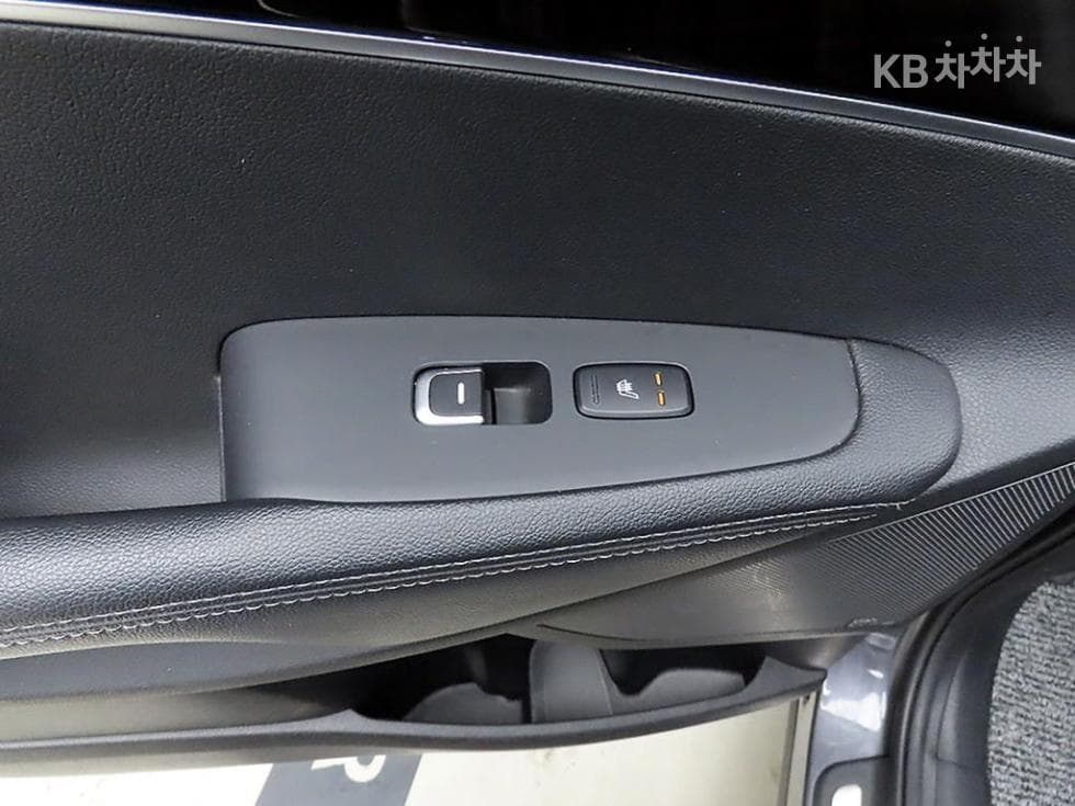 Kia The New (facelift) Sorento2.2 Diesel 2WD Noblesse Special (special feature/edition) - 12