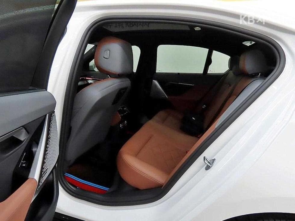 BMW New5 Series(G60)530i xDrive M Sport - 6