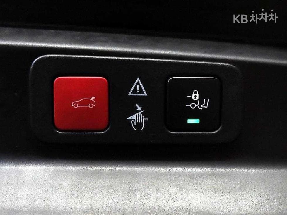 Peugeot 50081.5 Blue HDi GT - 16