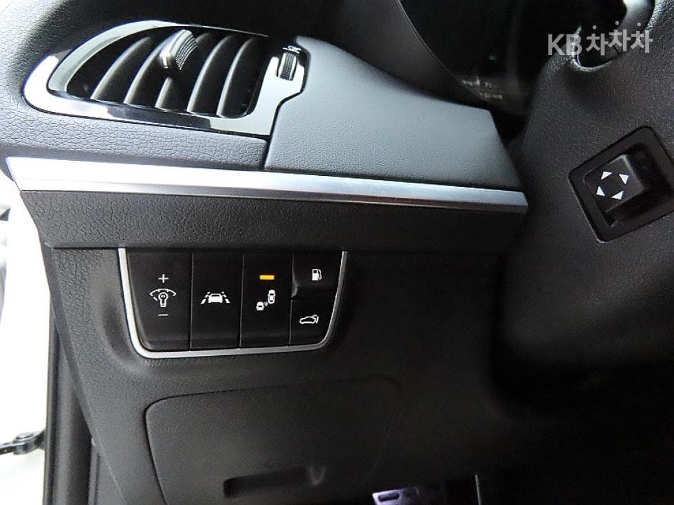 Kia Stinger3.3 Turbo 2WD GT - 12
