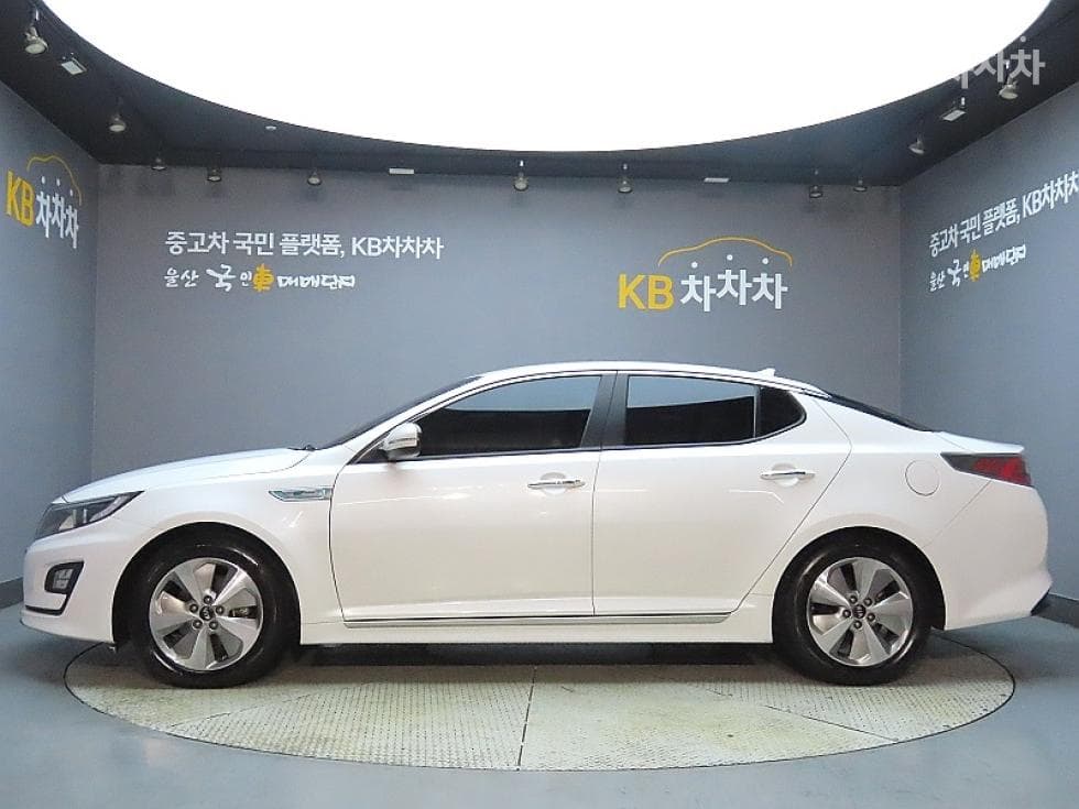 Kia K5 Hybrid500H Prestige - 5