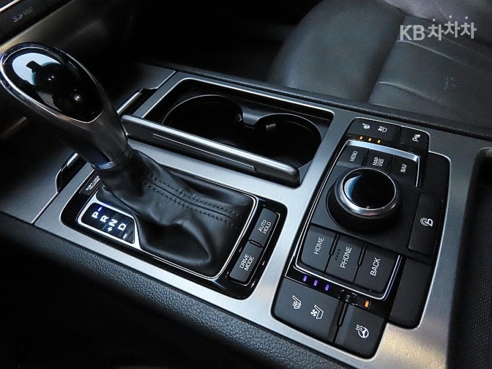 Hyundai GenesisDHG330 Premium - 9