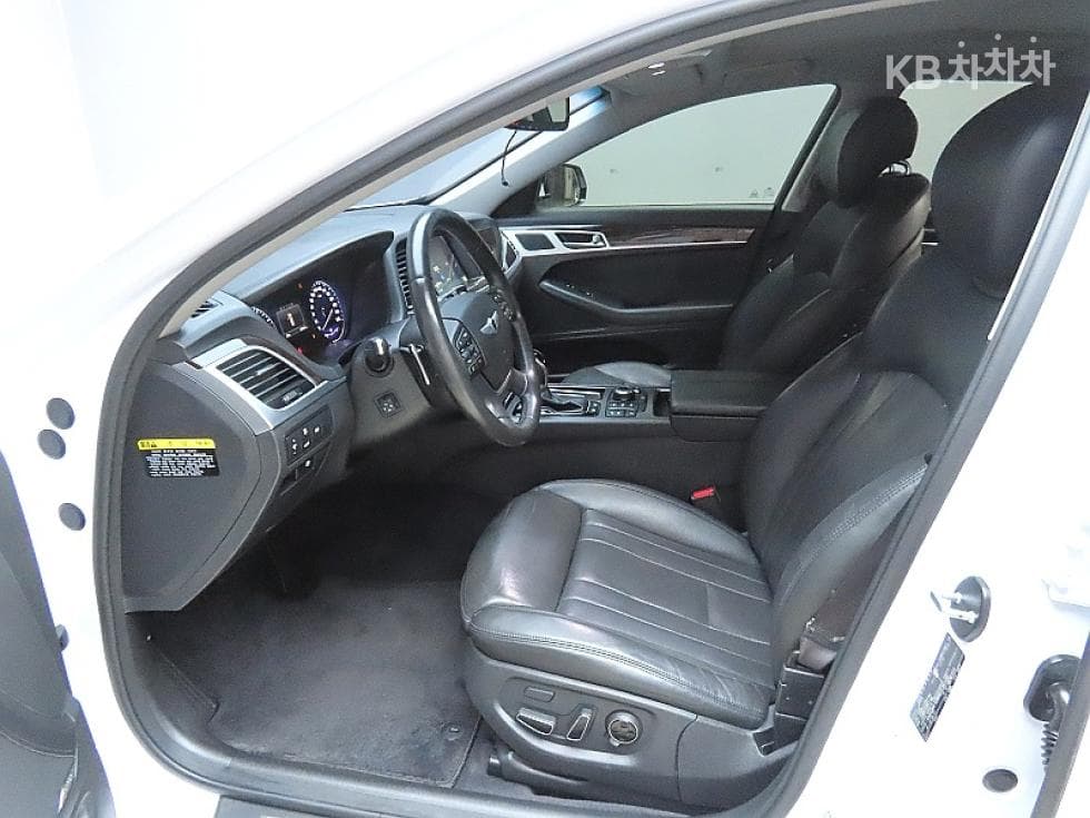 Hyundai GenesisDHG330 Premium - 10