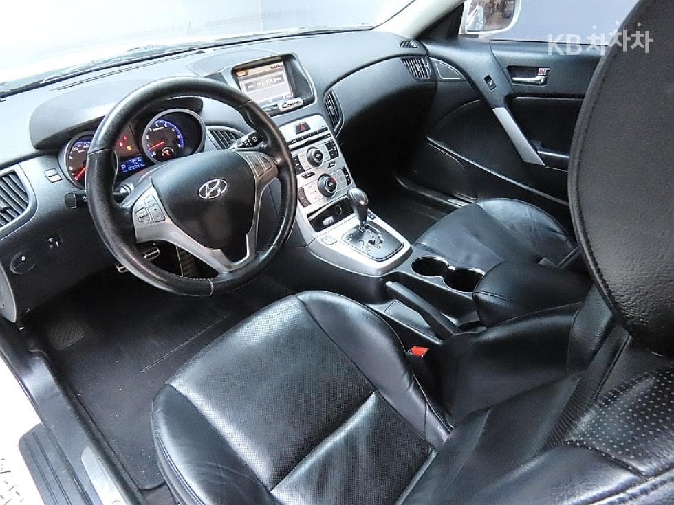 Hyundai The New (facelift) Genesis Coupe380 GT-R - 7