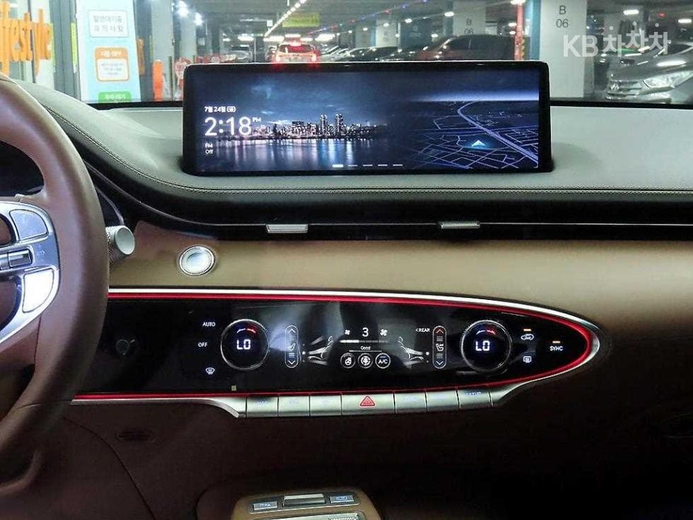 Дженезис GV70Бензин 2.5T 2WD - 11
