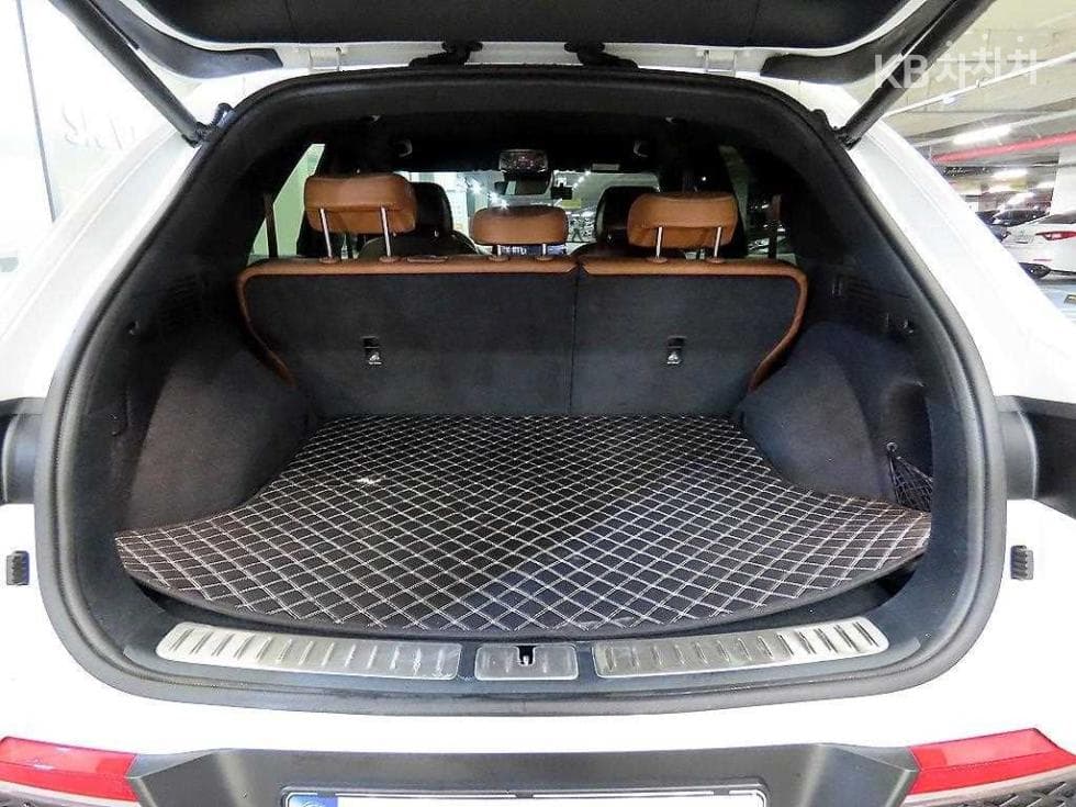 Дженезис GV70Бензин 2.5T 2WD - 16
