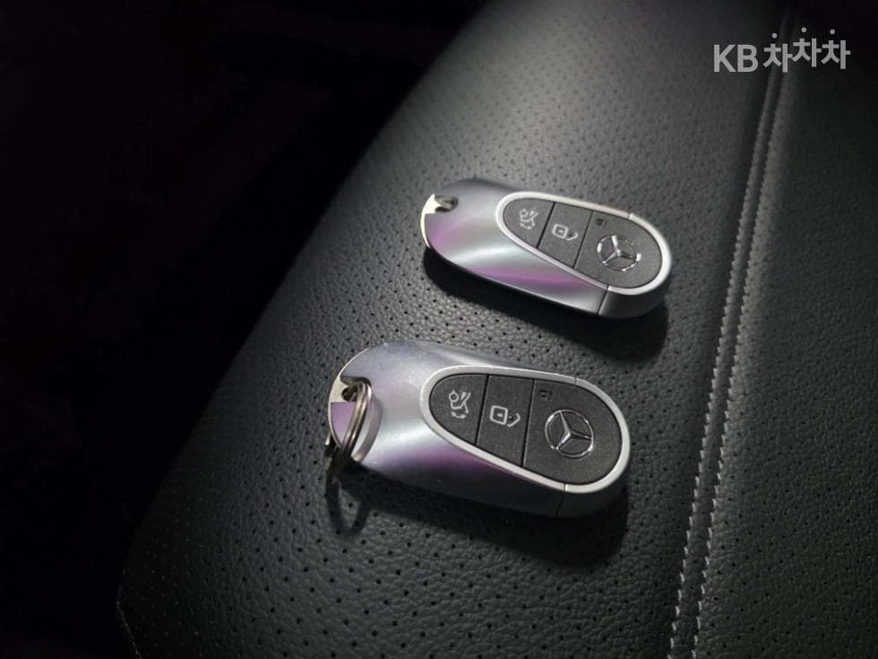 Mercedes-Benz GLC(X254)GLC220d 4Matic Стандартен - 14