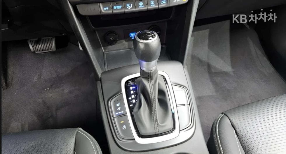 Hyundai Kona Hybrid1.6 HEV Modern Special (special feature/edition) - 9