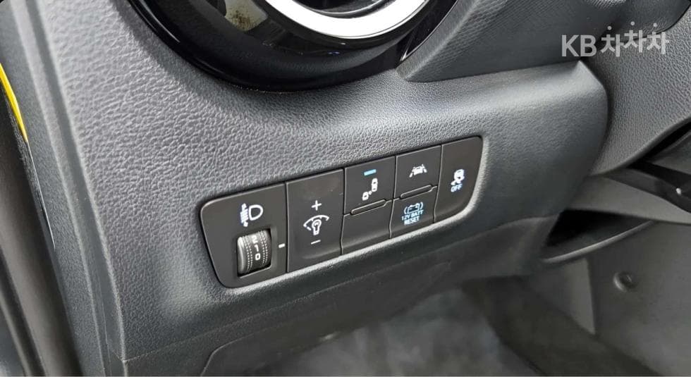 Hyundai Kona Hybrid1.6 HEV Modern Special (special feature/edition) - 16