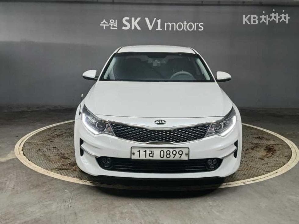 Киа K5 Второ поколение 2.0 Бензин MX Престиж - Image 1