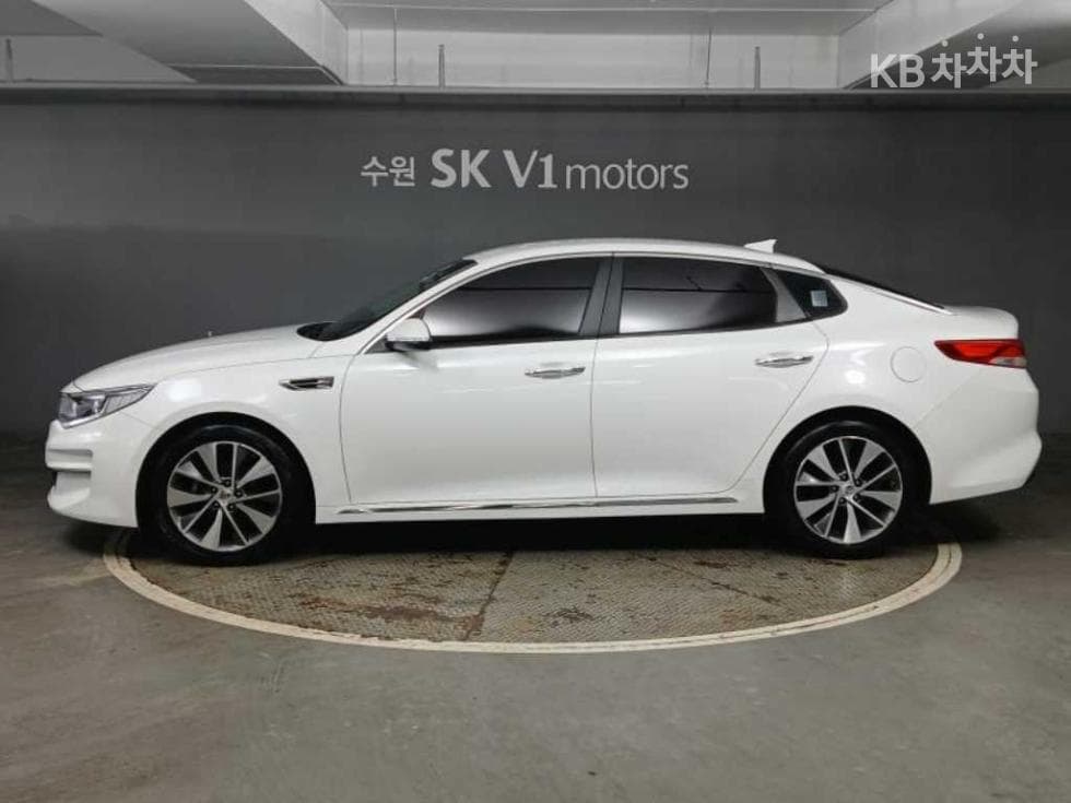 Kia K5 Second generation2.0 Gasoline MX Prestige - 2