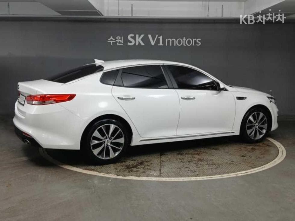 Kia K5 Second generation2.0 Gasoline MX Prestige - 4