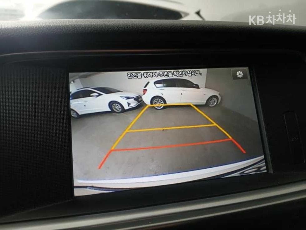 Kia K5 Second generation2.0 Gasoline MX Prestige - 15