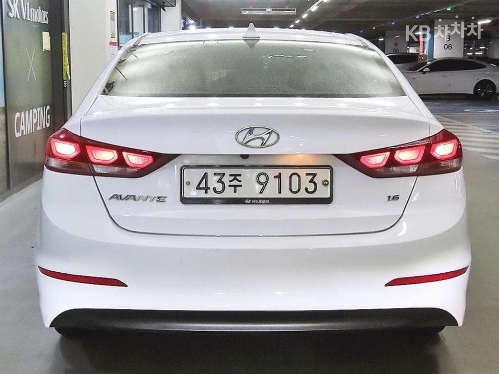 Хюндай Avante (Elantra)AD1.6 GDi Value Plus - 5