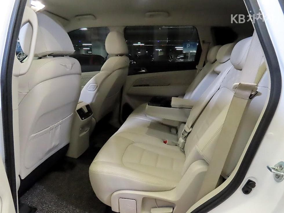 KG Mobility G4 Rexton2.2 4WD 화이트 에디션 - 7
