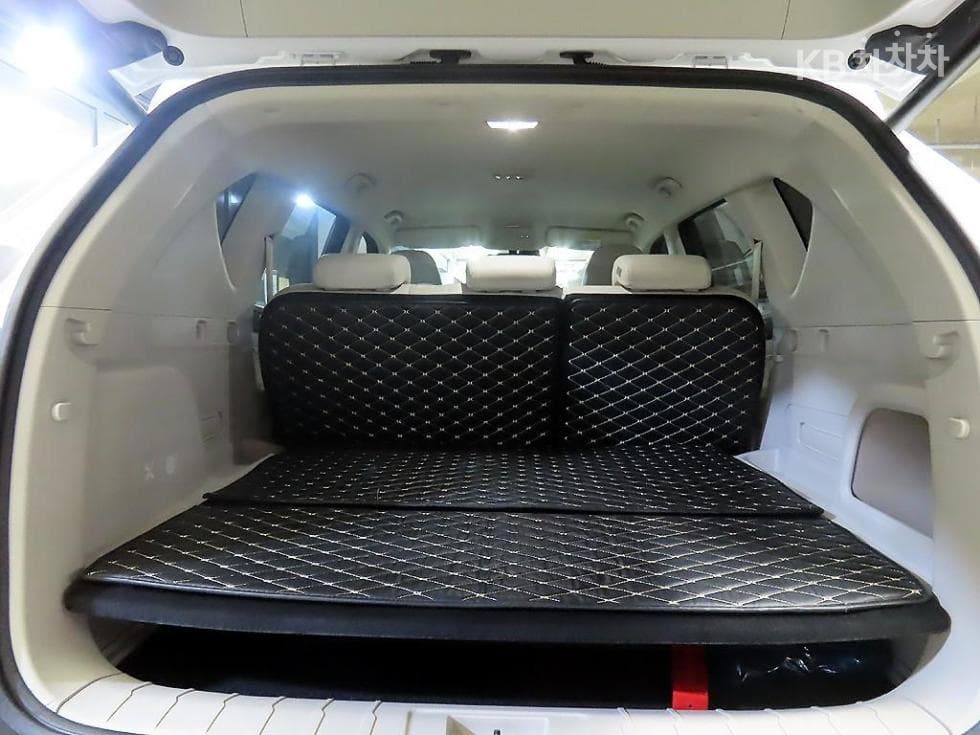 KG Mobility G4 Rexton2.2 4WD 화이트 에디션 - 17