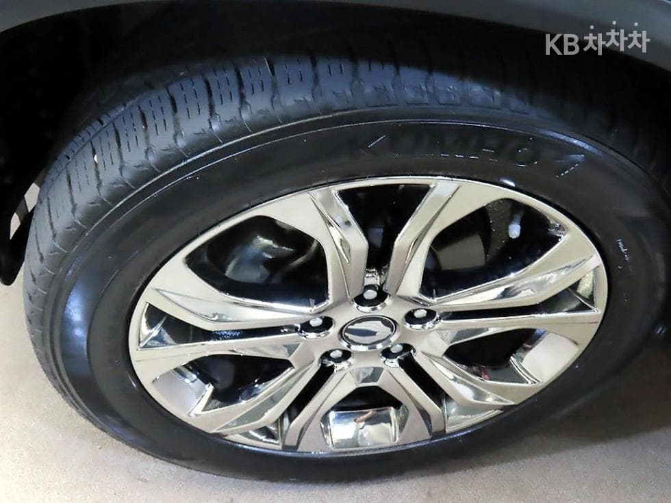 KG Mobility G4 Rexton2.2 4WD 화이트 에디션 - 20
