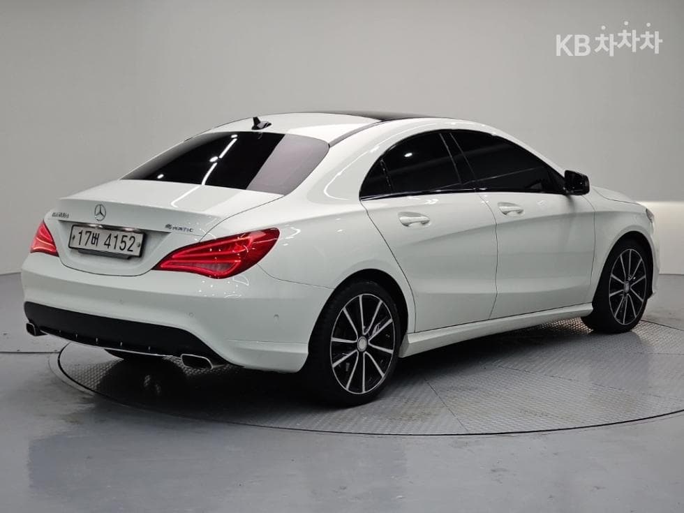 Mercedes-Benz CLA클래스CLA200 d 4Matic - 4