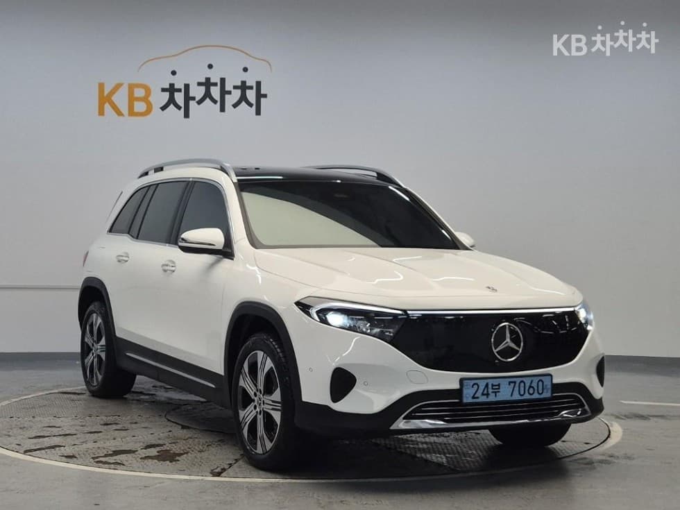 Mercedes-Benz EQB (X243)EQB 300 4Matic Pro그레시브 - 2
