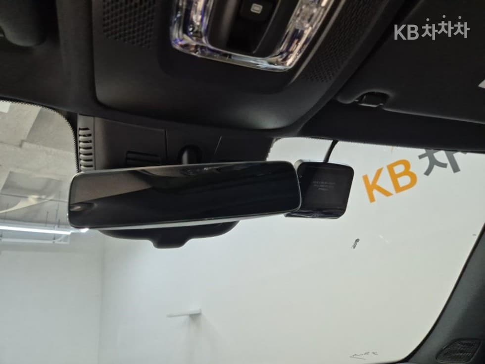 Mercedes-Benz EQB (X243)EQB 300 4Matic Pro그레시브 - 17