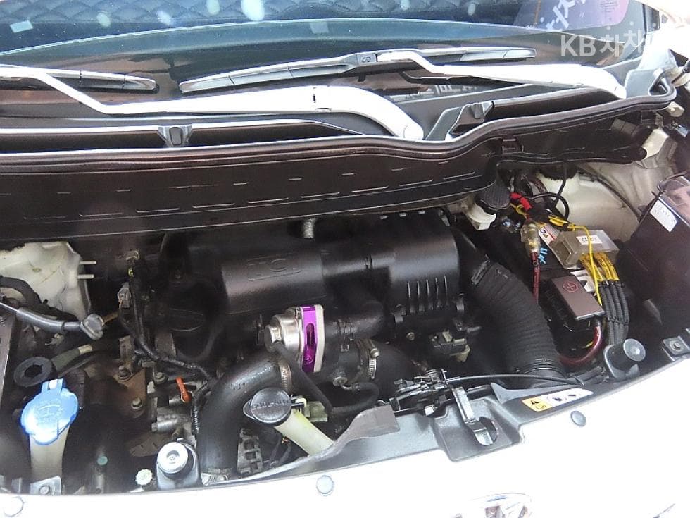 Kia Ray (van)1.0 Gasoline Turbo Prestige - 7