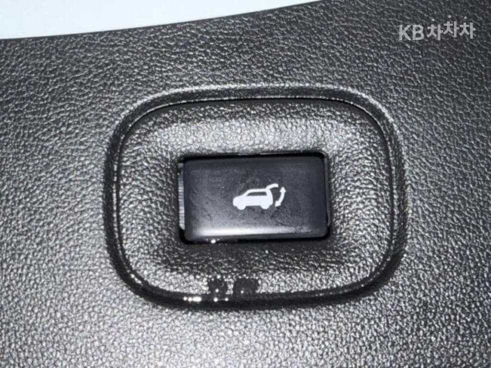 Рено Корея The New (фейслифт) QM62.0 LPe 2WD LE - 18