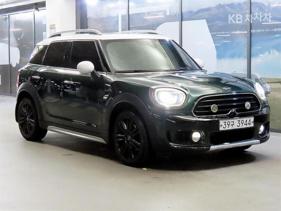 Мини Countryman (F60) 1.5 Cooper HighTrim - Image 1