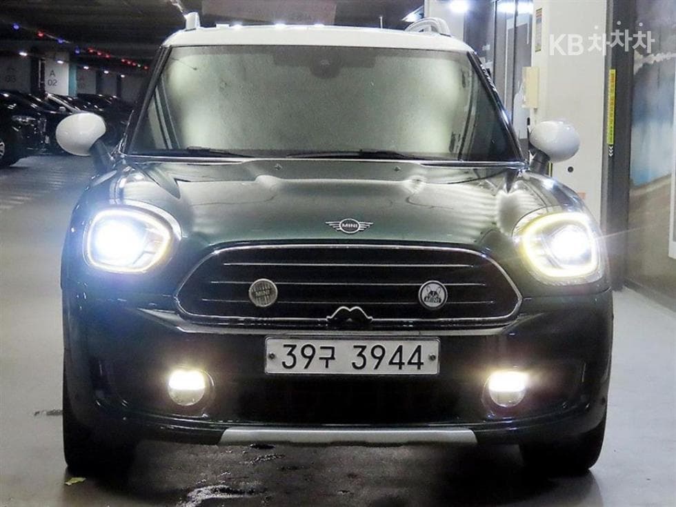 Мини Countryman (F60)1.5 Cooper HighTrim - 2