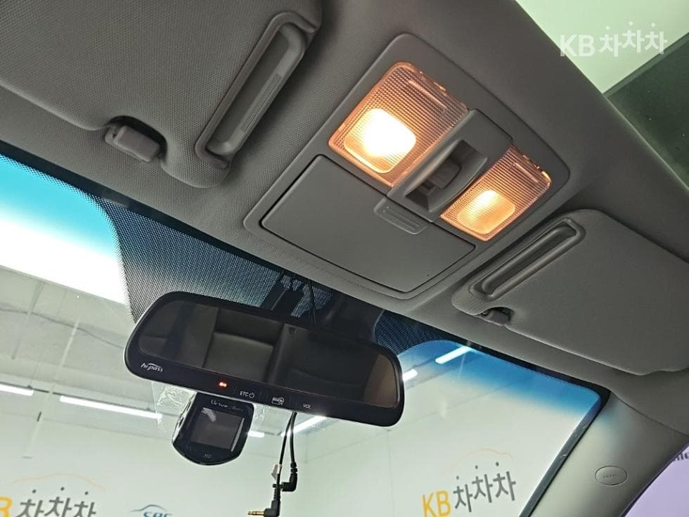 Киа SorentoRДизел 2.2 4x4 TLX Най-висок клас - 17