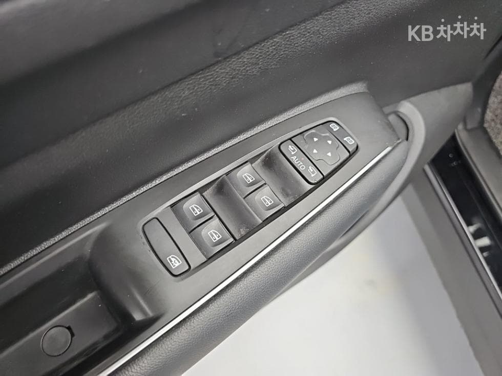 Renault Korea The New QM6 QUEST(HZG PH3)2.0 LPe LE - 17