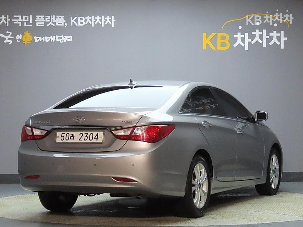 Hyundai YFSonataY20 Top (Cargo) High-end Type - 2