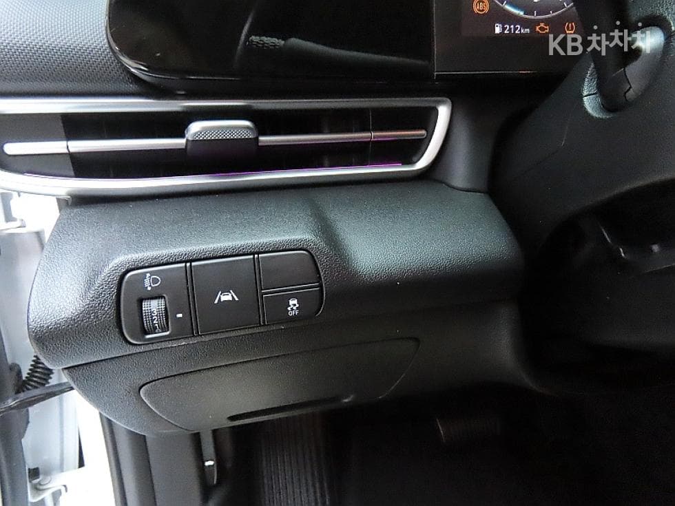 Hyundai All New Avante (Elantra)(CN7)1.6 Gasoline Modern - 12
