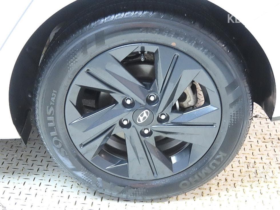 Hyundai All New Avante (Elantra)(CN7)1.6 Gasoline Modern - 20