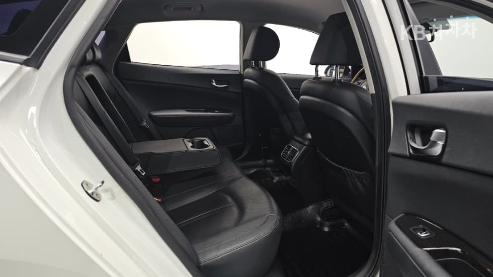 Kia K5 Second generation1.7 Diesel MX Prestige - 21