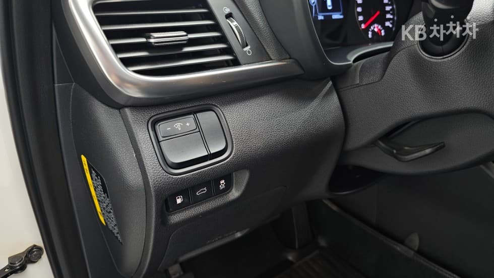 Kia K5 Second generation1.7 Diesel MX Prestige - 24